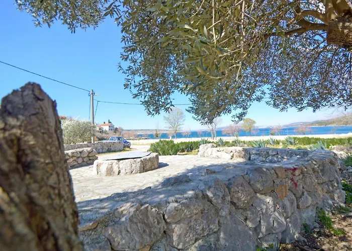 Palma-4 By Interhome *